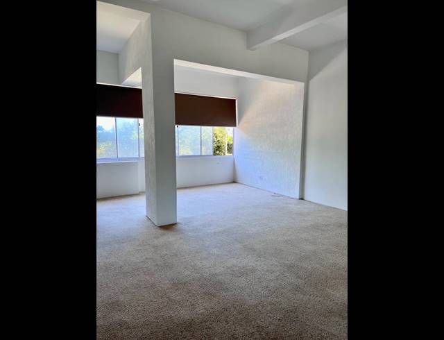 BEDROOM APARTMENT FOR SALE IN SOUTH BEACH